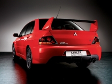  Mitsubishi Lancer Evolution IX